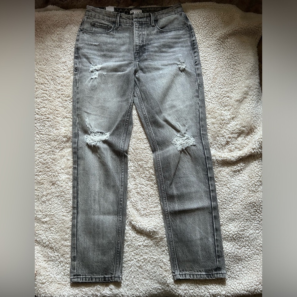 NWT Good American Girlfriend Jeans